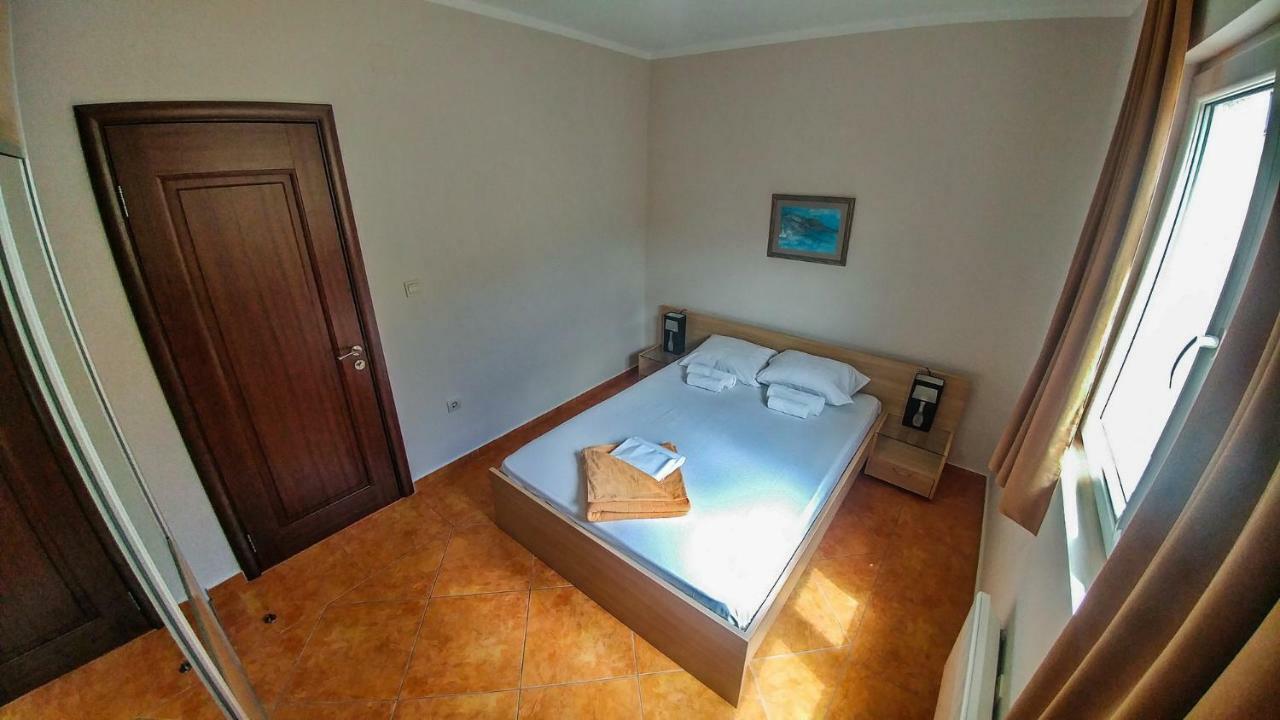 Villa Franeta Apartments Будва Экстерьер фото